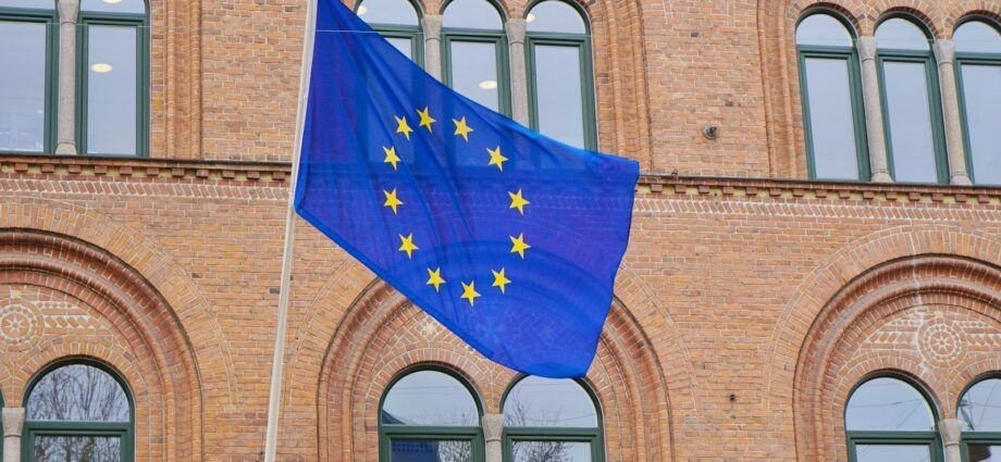 KI-Gesetz der EU historisch