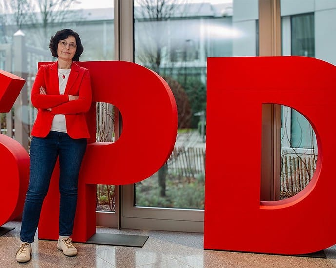 Never Gonna Give EU Up!